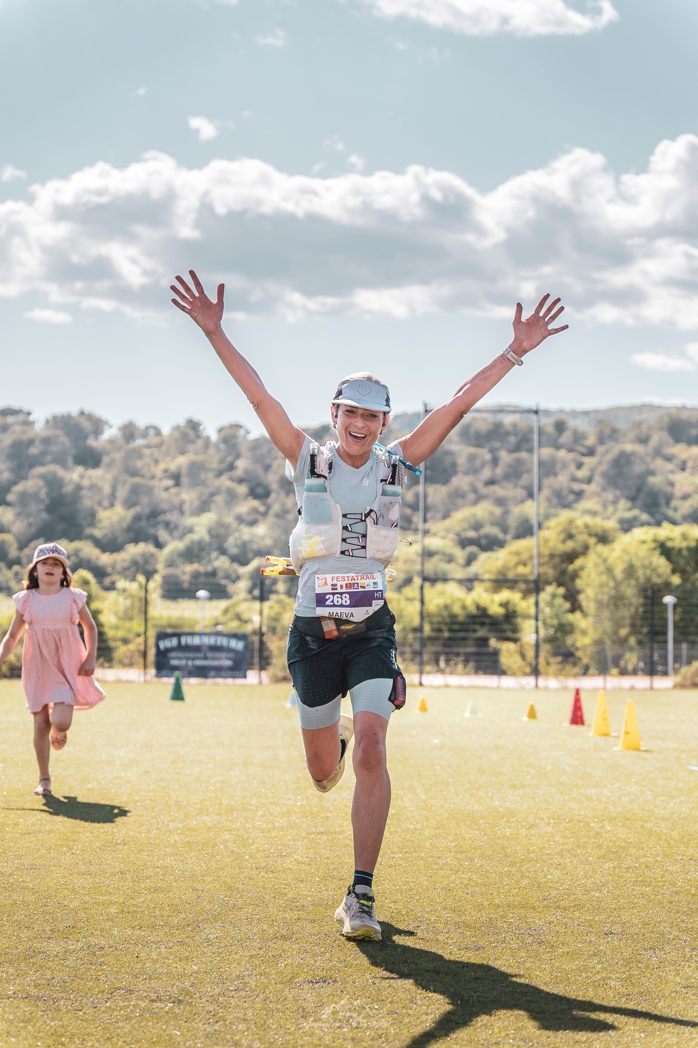 Arrivée d'une traileuse